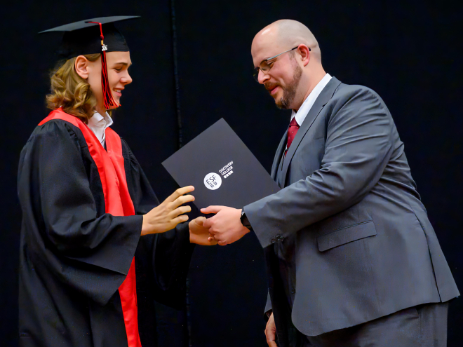 01  DCGRAD202590