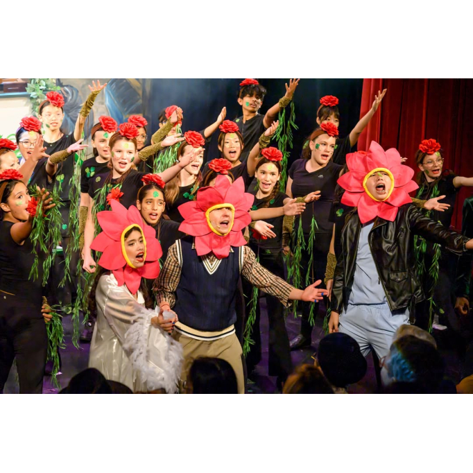 595430533_1370602455077107_5378281344388125839_n