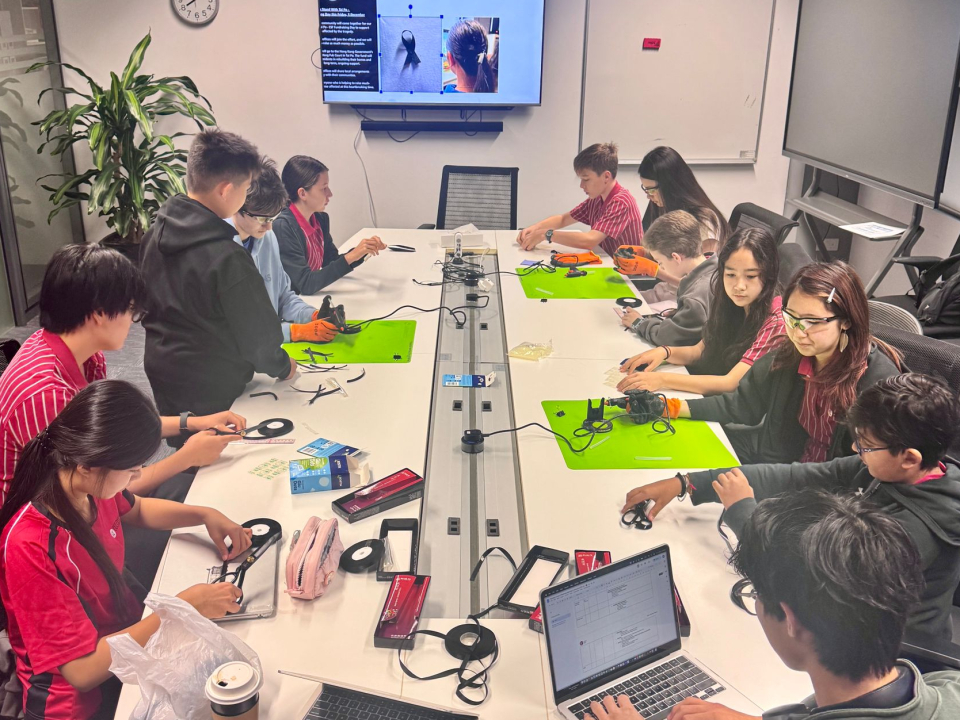 _aab1c64e-e957-4709-8e39-bd56749c2031