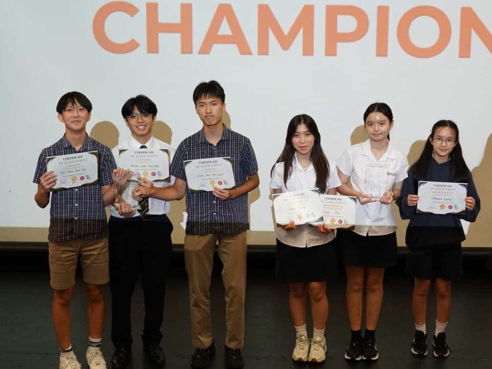 e7db76f3-f4cc-4d68-9123-7b54310c16c6